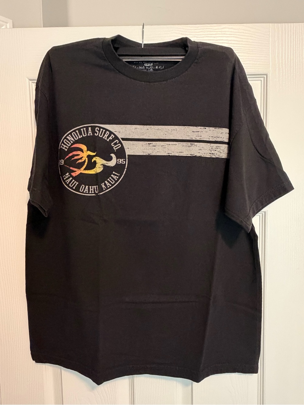 Honolua Surf Co. Black Short-Sleeve Graphic Tee